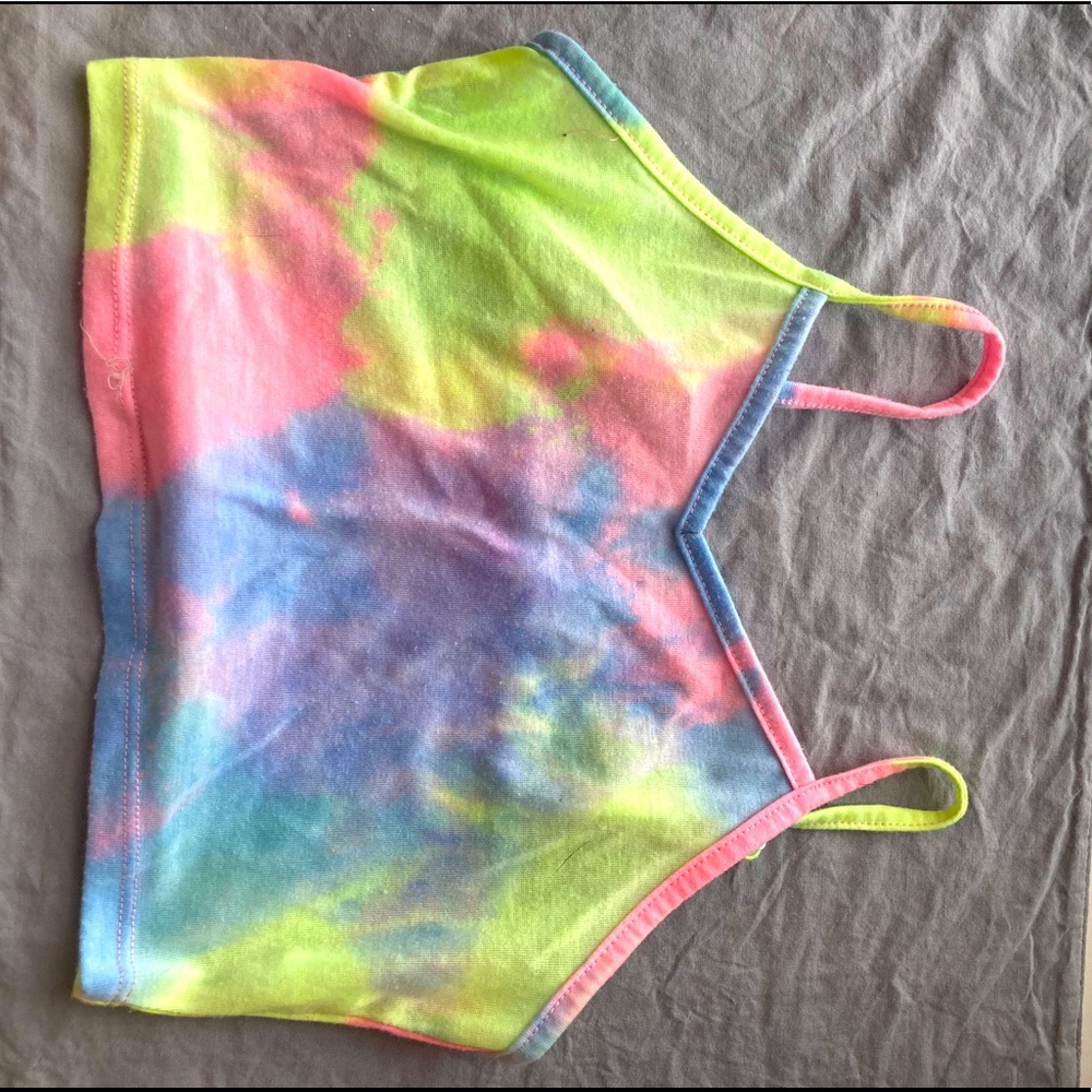 Tie-Dye cropped tank top from Shein